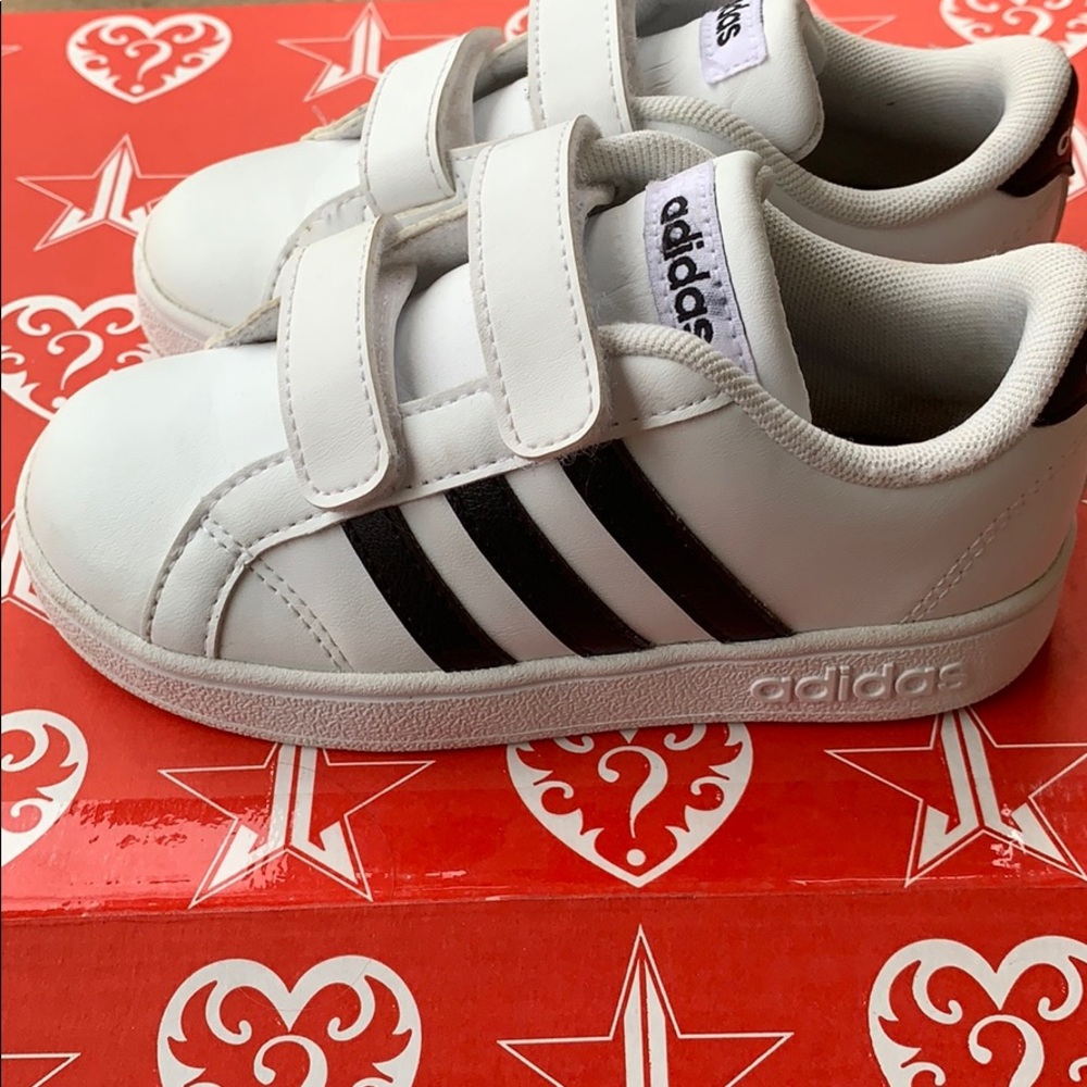 Adidas Velcro Baseline Shoes SZ: 9K GGUC